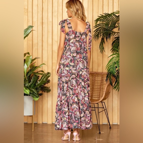 NWT Emily Wonder Black Paisley Ruffle Dress Preppy Maxi‎ Boxy Boho Small - Picture 3 of 14